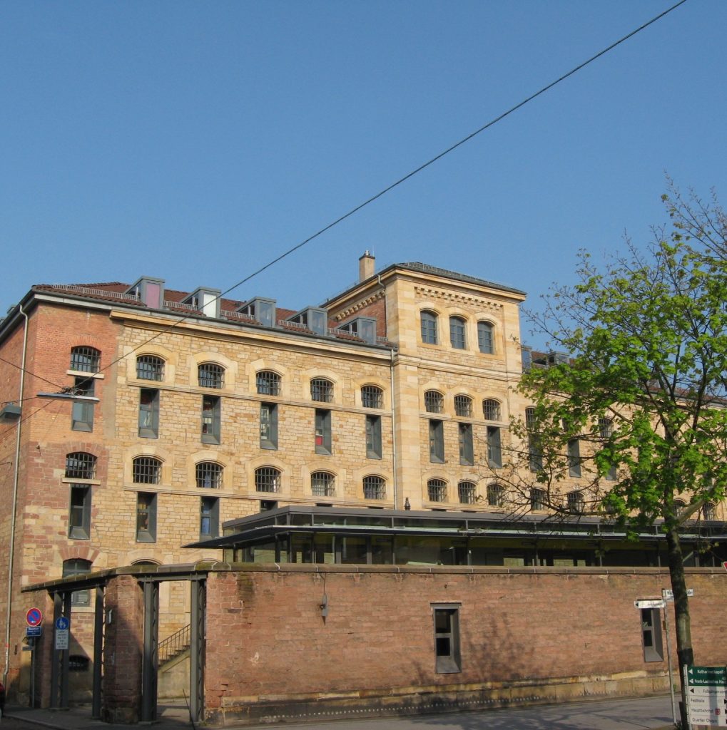Foto des alten Gefängnisses in Landau